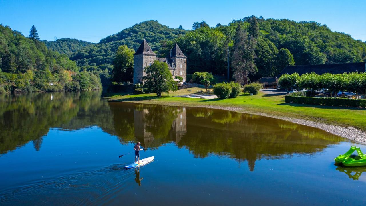 Camping Le Chateau Du Gibanel Saint-Martial-Entraygues Esterno foto