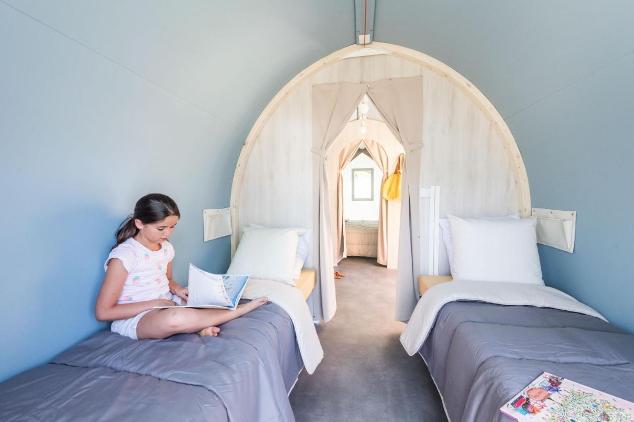 Camping Le Chateau Du Gibanel Saint-Martial-Entraygues Esterno foto